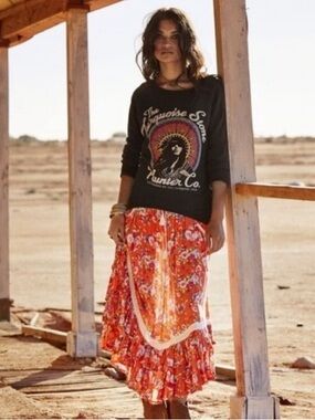 Spell Revolver Skirt ❤️
